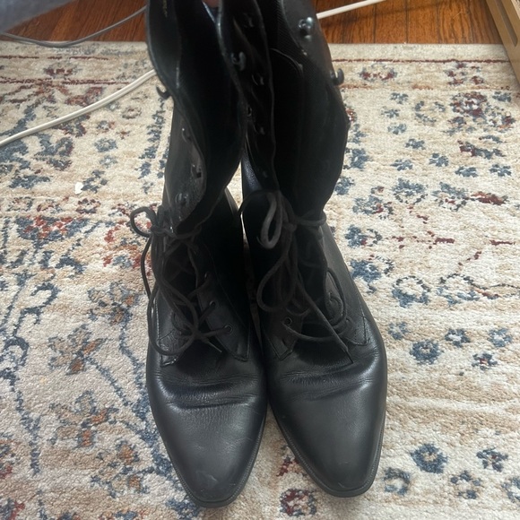 Vintage Connie Lace Up Victorian Leather Boots with Pointed Toe - Picture 2 of 10